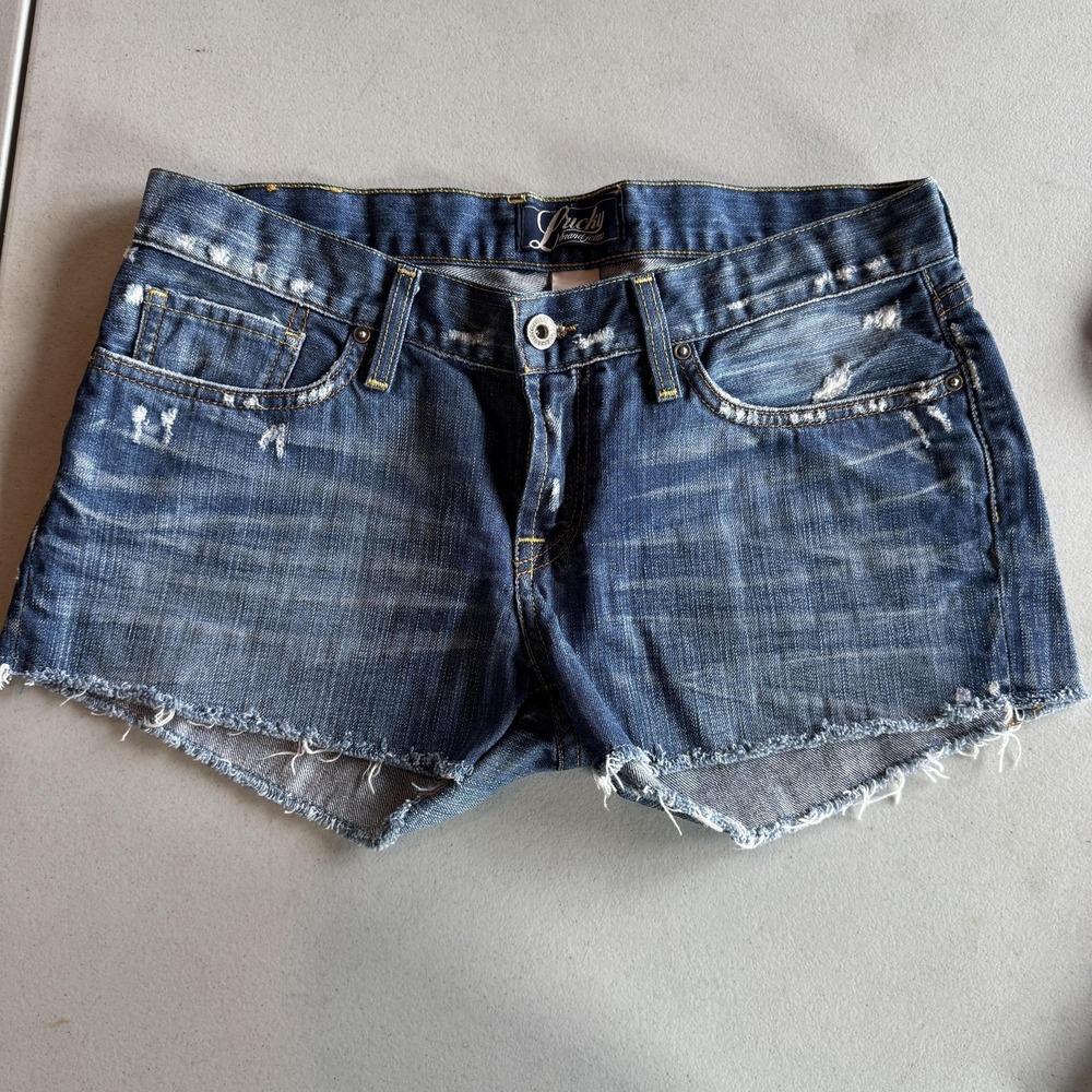 Lucky Brand Riley Cut Off Shorts Womens 6/28 Blue Distressed Denim Frayed Hem